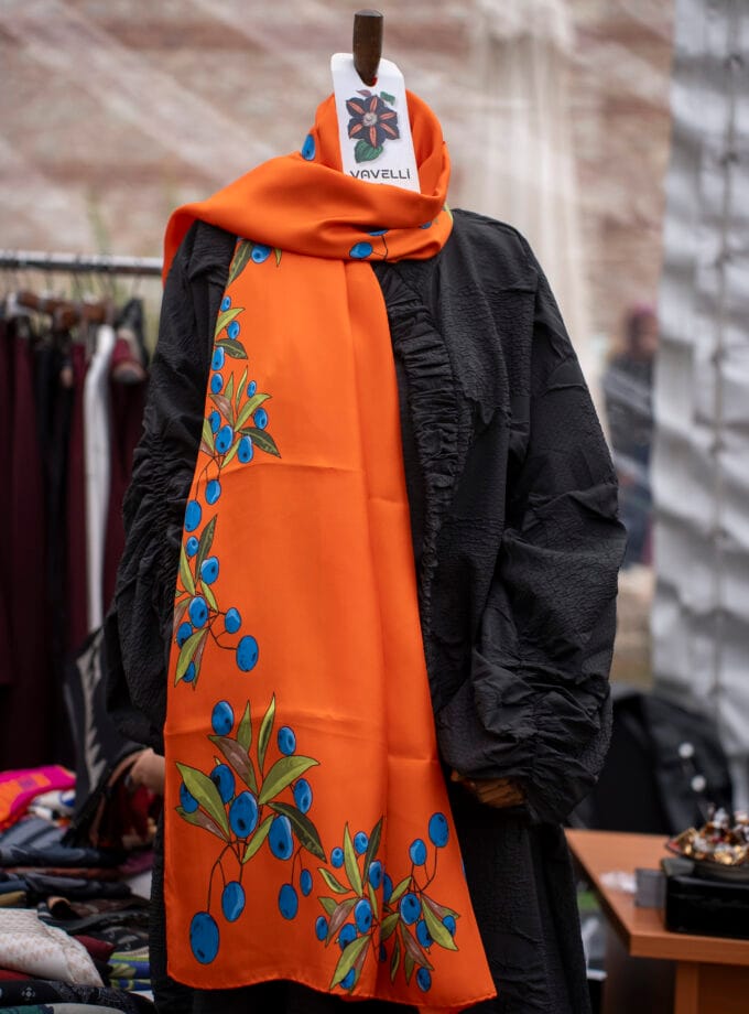 Zeytin Desen Turuncu Twill İpek Şal