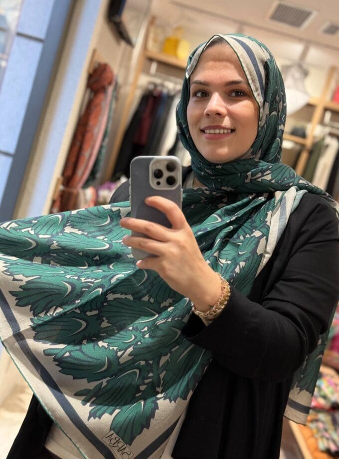 Yaprak Desen Yeşil Yün Şal